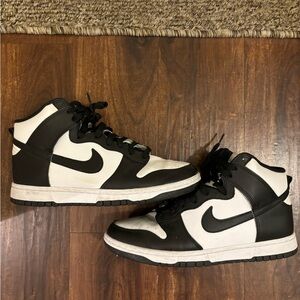 Nike dunk panda high top size 10
